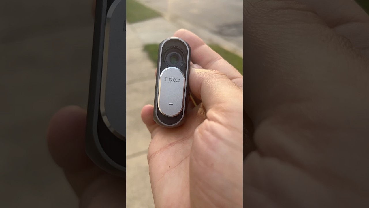 最終値下げ　DxO ONE I Bought the World's Smallest DSLR-Quality Camera (DXO one) - YouTube