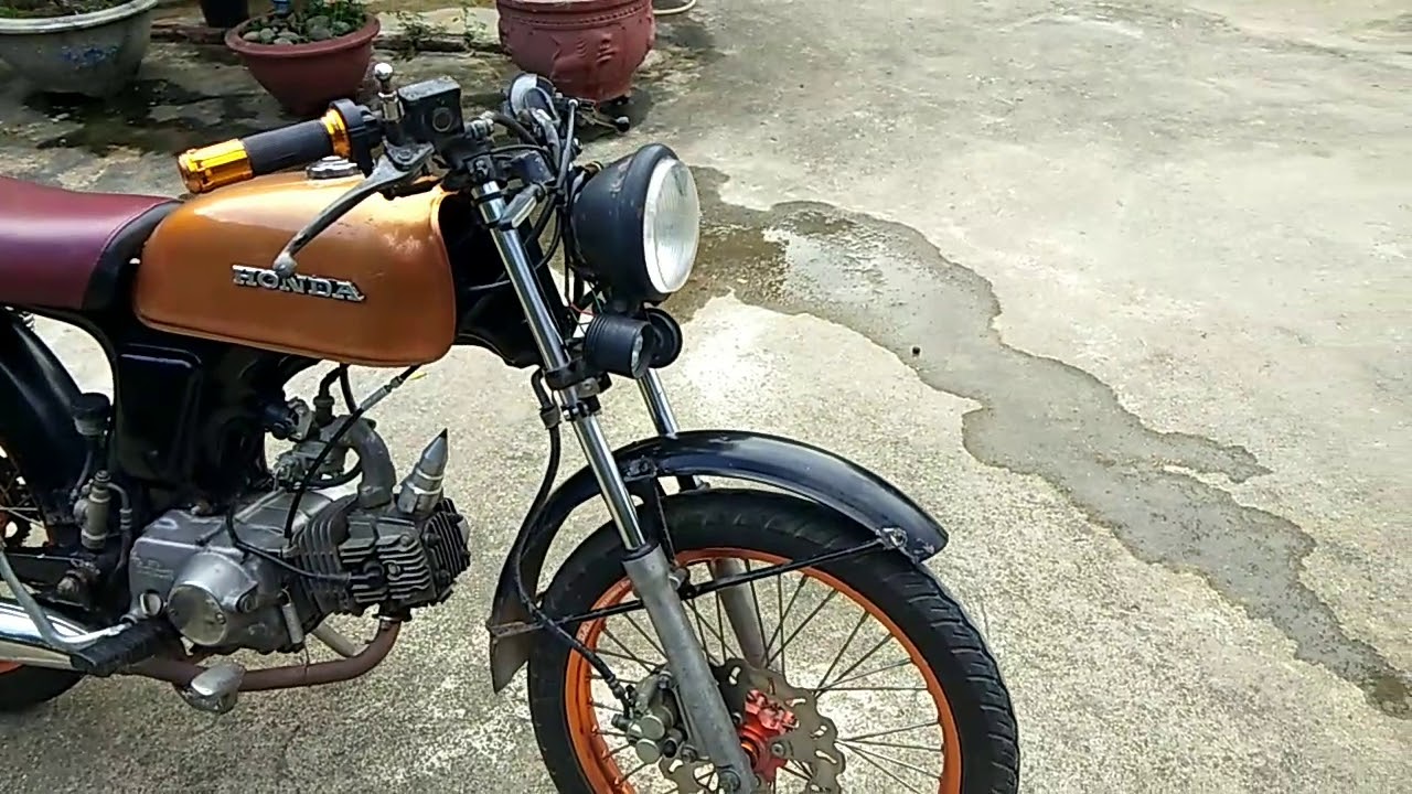 Honda 67 cafe racer
