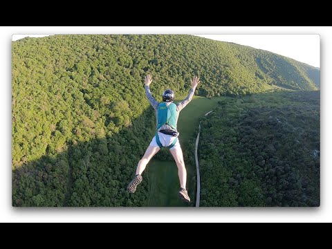 BASE jump, 120m bridge, stowed 2 sec delay