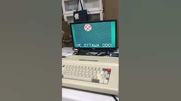 Tandy CoCo 3 Bouncing Ball Demo #SepTandy