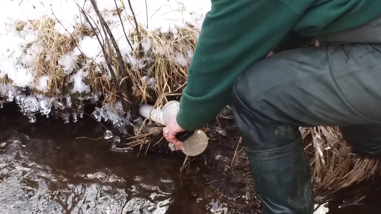 Pipe pocket set for otter