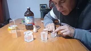 how to glue transparent acrylic or methacrylate