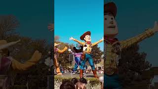 Mickey Et Woody - Dream And Shine Brighter