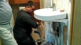 Врезка водопроводного крана без отключения воды Врезка водопроводного крана без отключения воды