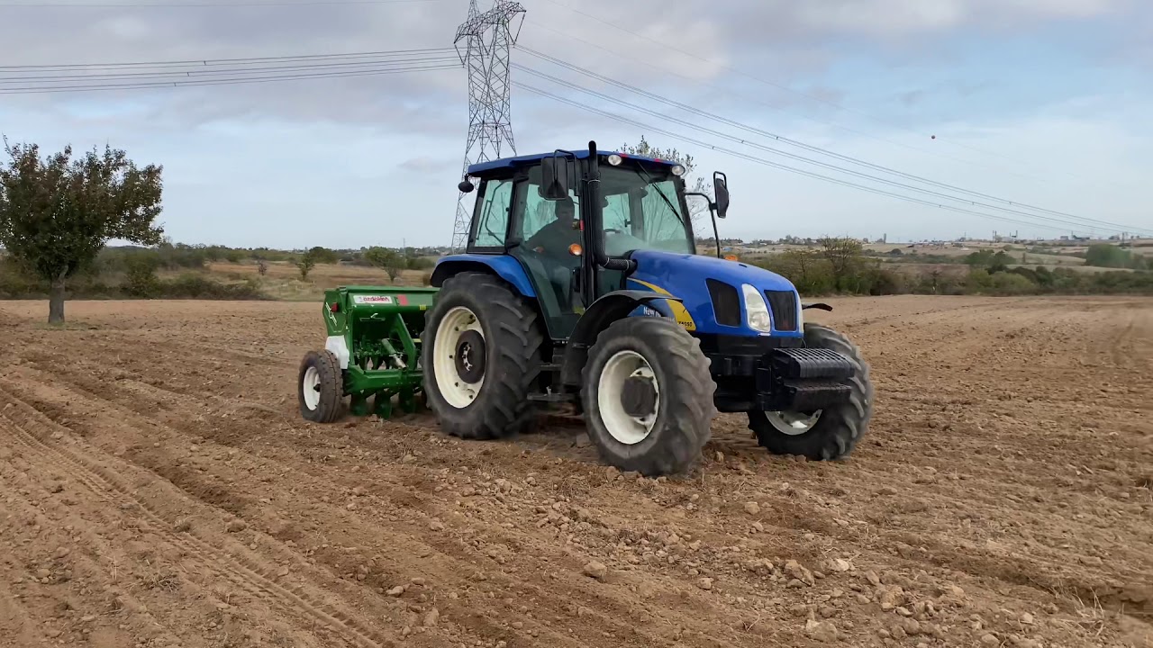 (ÖZDÖKEN MİBZER) Yeni Aldığımız 18 li Mibzer İle Buğday Ekimi Yapıyoruz.