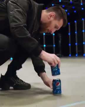 Lionel Messi incredible trickshot (pepsi football)