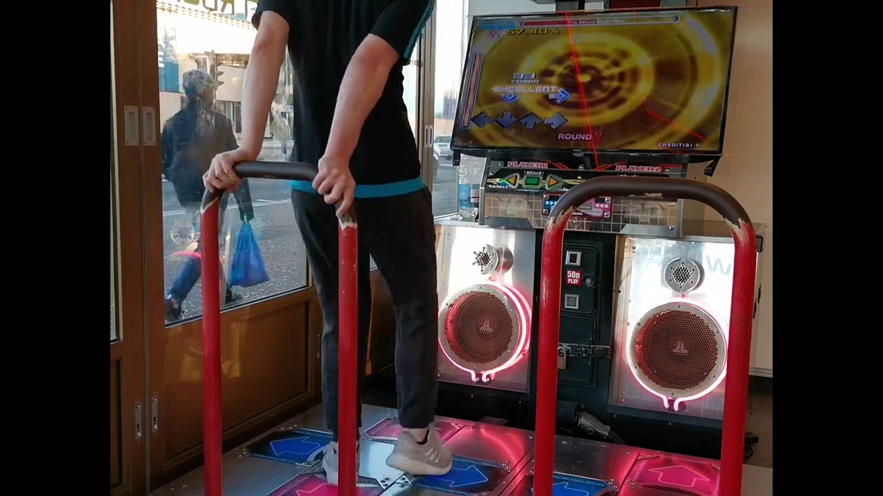 [DDR/ITG] The World Ends Now Challenge 18 (15 Greats, 1 Decent, 1 Miss)