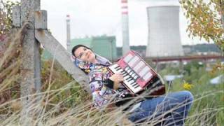 Radůza - Tuty Boty Re