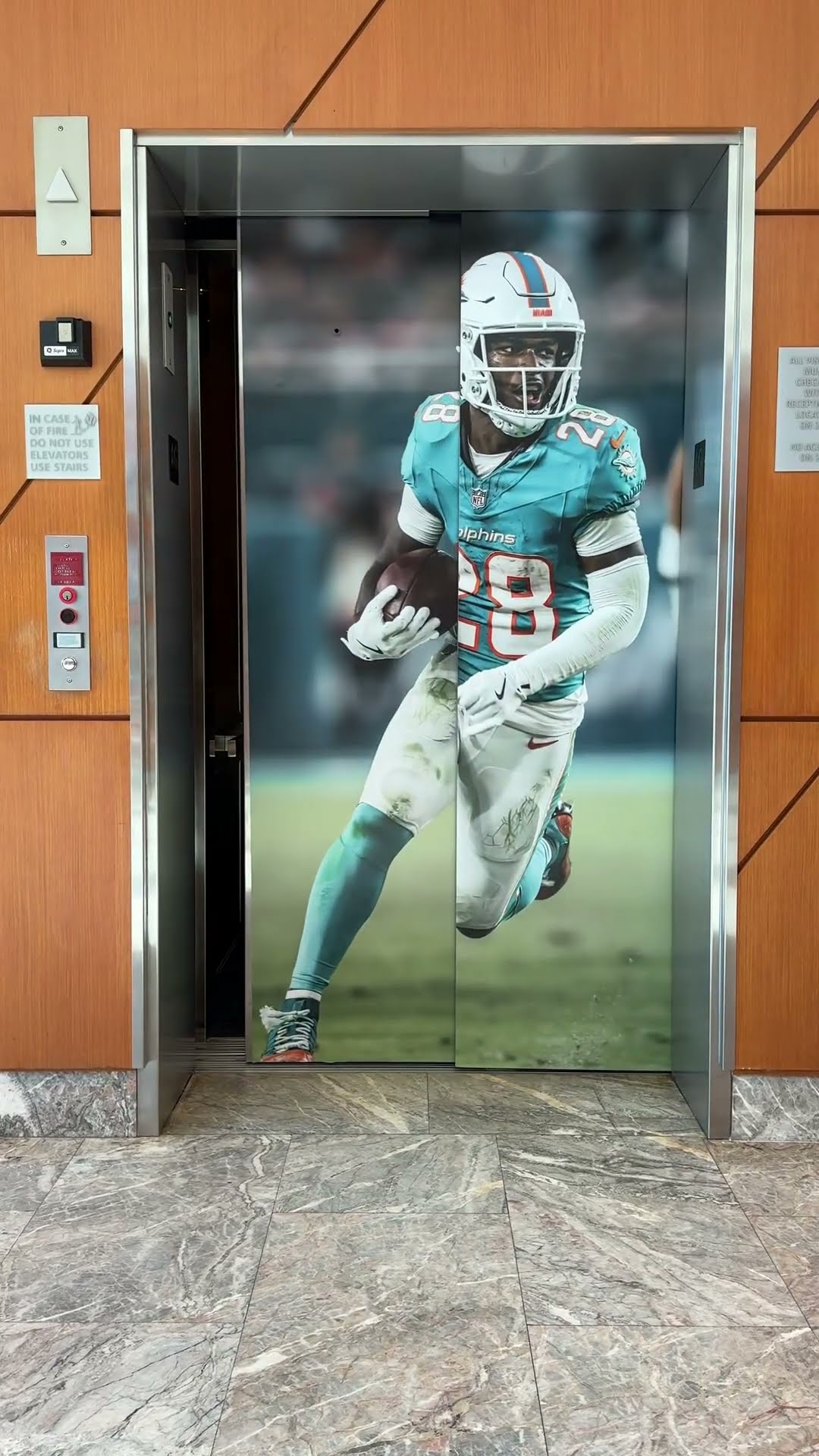 Elevator goin' ?
