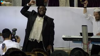 Nissim Black: "Hashem Melech" - Sukkot 5777 in Jerusalem