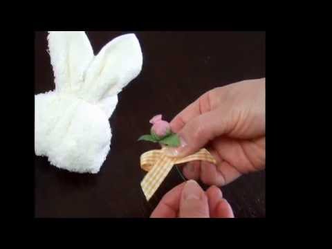 タオルバニーのおむつケーキ