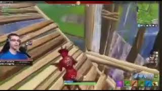 I GOT A MEDKIT FOR YOU IM COMING😩