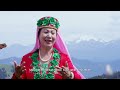 Xinjiang'ın Dansı ve Müziği 7. Bölüm:  "Tianshan Dağları Boyunca Çiçekler 1"