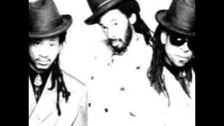 Aswad - Don't Turn Around (12'' Version)
