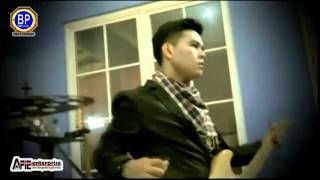 Video thumbnail of "DYMARA BAND - CINTA SEJATI"