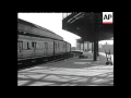 TRAINS - 1940'S - B/W