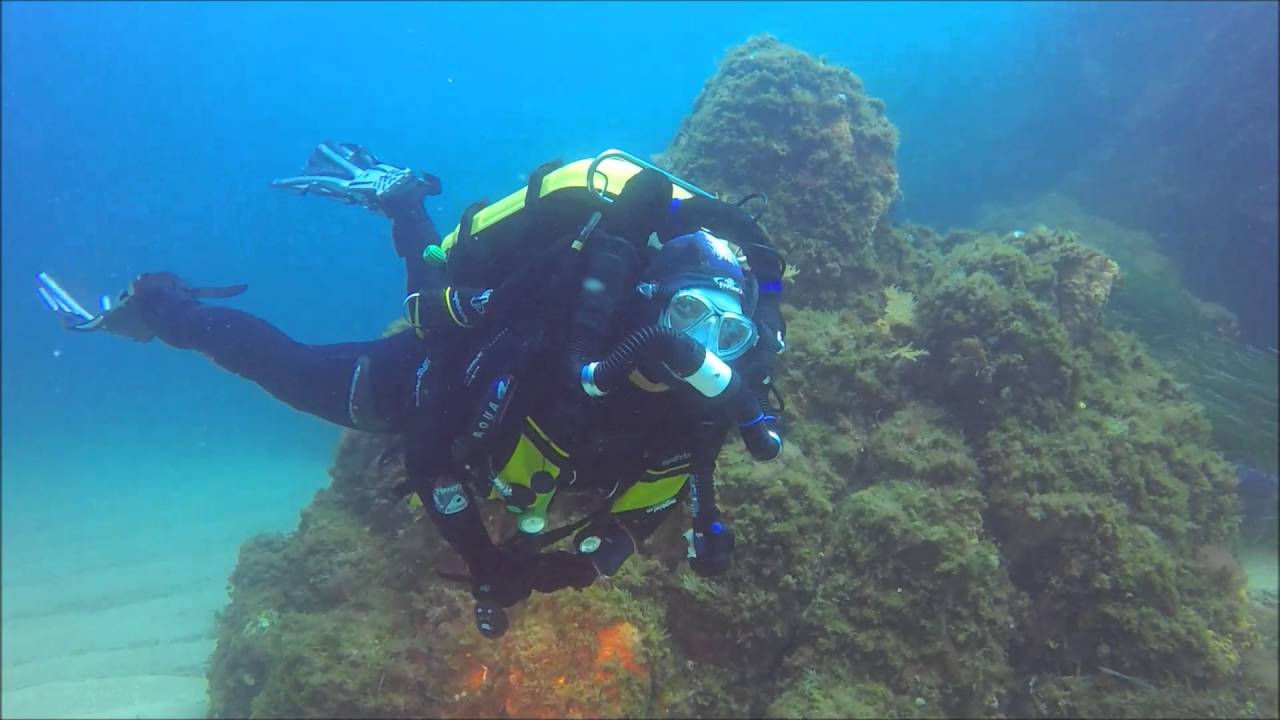 Baptême Recycleur à Hyères chez www.PlongéeO.com avec www.hydrosphere-plongee.com