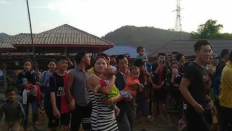 lwm qaib noj peb caug nawb