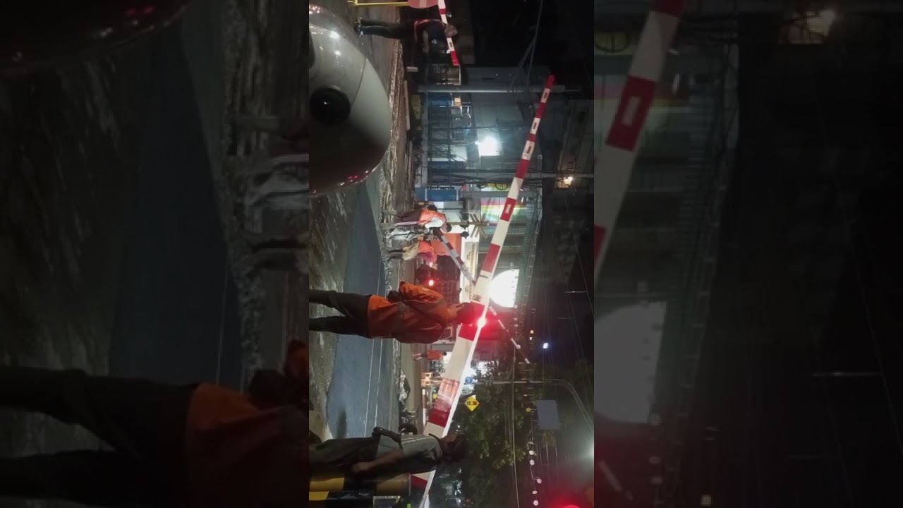 NIGHT MODE PERLINTASAN KERETA API JPL 114 SOLO JEBRES, REVISITED