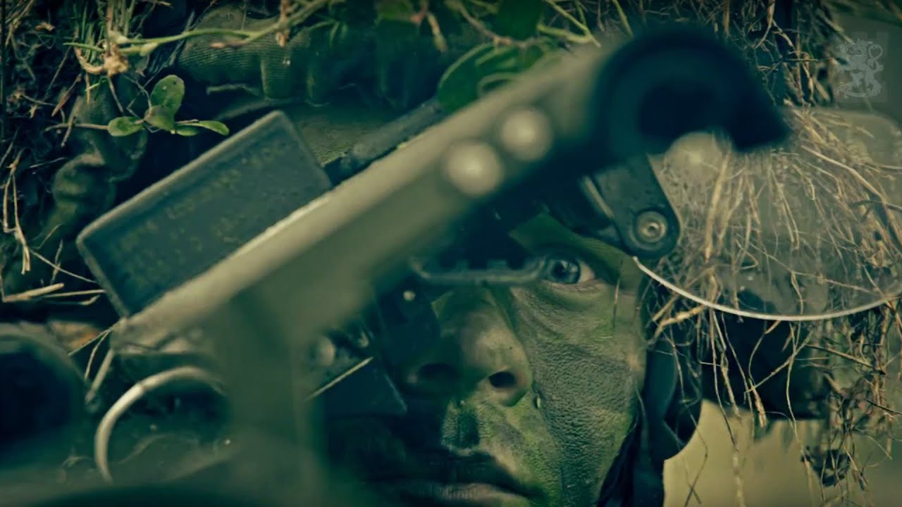 Tieto, tahto ja tarvittavat välineet - Taistelunäytöselokuva