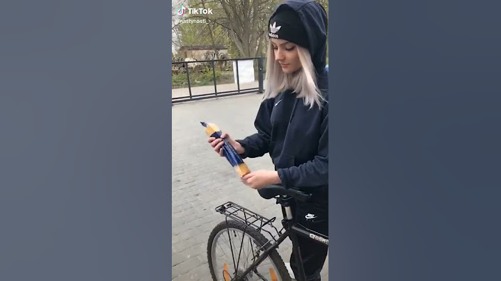 TikTok Created | Rapsy: jadę 🚲 do dealera, biorę 🧻🧻🧻🧻 rolki.. przy okazji makaronki 🍝..