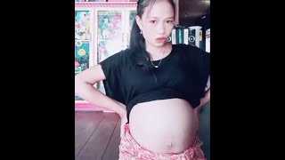 BUMIL HAMIL BESAR PAMER PERUT (BIG PREGNANT SHOW HER BELLY)