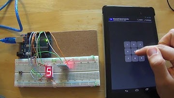 7 Display Segments and JY-MCU V1.05 Bluetooth Shield connected to Arduino UNO