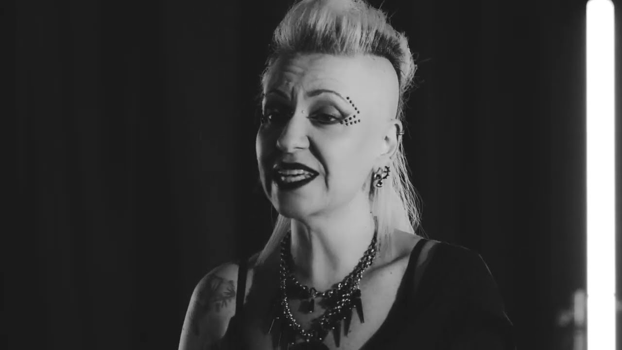 Absenci - Cuenta Atrás (en blanco y negro)