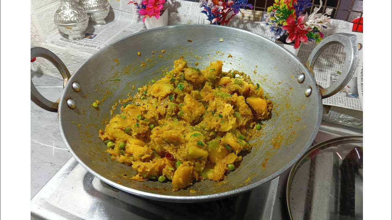 Live Cooking | मटर से बना कद्दू की स्वादिष्ट सब्ज़ी 