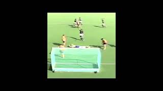 Pakistan's Counter Attack Ends in a Penalty Corner Goal | Netherlands vs Pakistan 1992