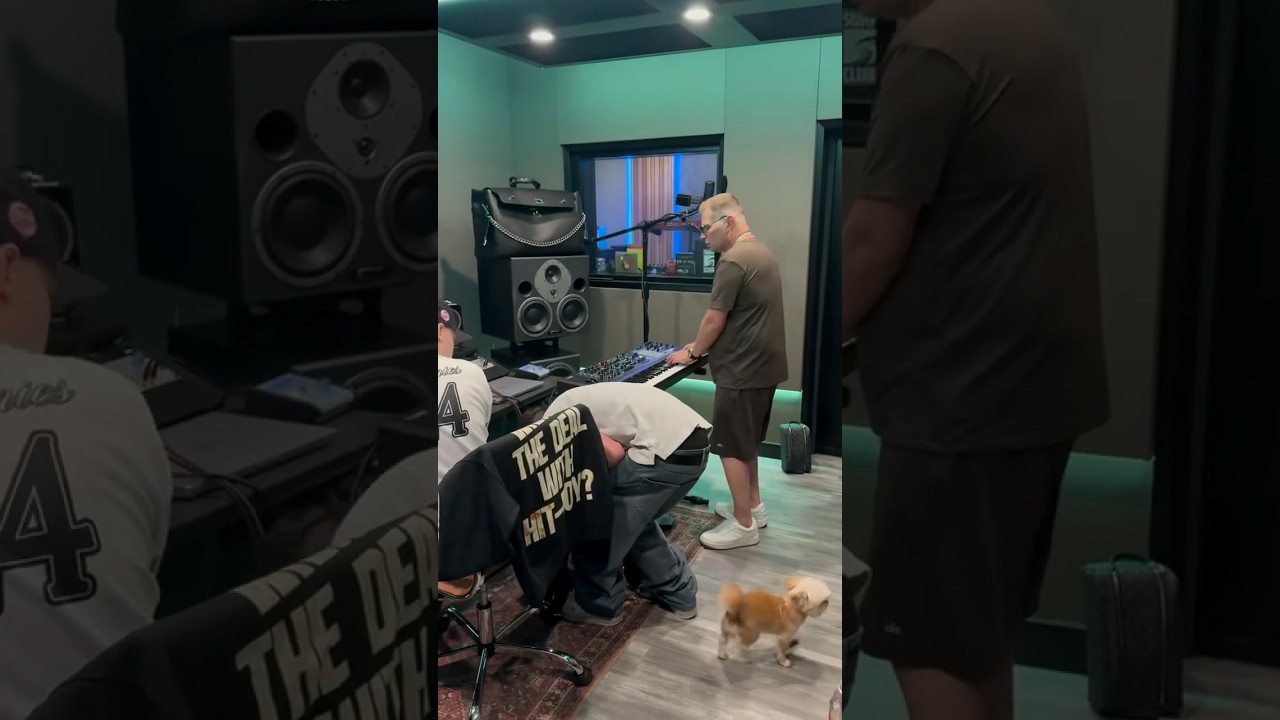 Scott Storch & Hit-Boy making Music in the Studio! 🎹😎