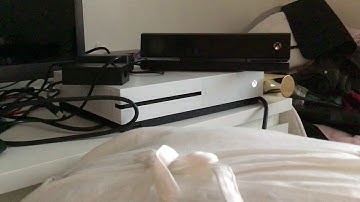 How to connect a Kinect to a Xbox one S or a One X