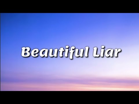         مترجمة للعربية