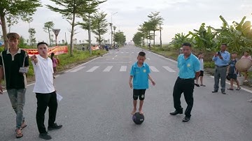 Trực tiếp xác lập kỷ Lục Guinness Thế Giới Trần Xuân Sinh