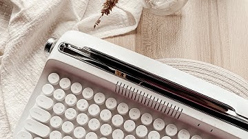 unboxing actto retro typewriter keyboard | AN Designs Studio