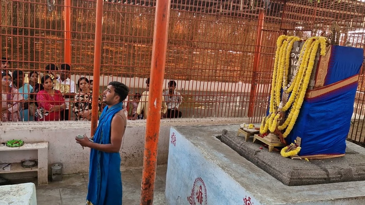 🚩ಶ್ರೀ ಗುರು ರಾಘವೇಂದ್ರ ಸ್ವಾಮಿಗಳ  🛕 ಏಕಶಿಲ ಬೃಂದಾವನದ  ಕಥೆ 🙏🏻 ರಾಯರಿದ್ದಾರೆ 🌎🛕🚩🚩