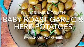 You have to love these! Roast Garlic & Rosemary Potatoes - #roastpotatoes