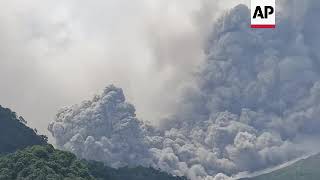 Indonesia’s Merapi volcano in new eruption