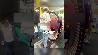 Смотри под ноги😄 #история #shorts