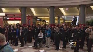 Hundreds Gather At Thompson Center On One-Year Anniversary Of Police Cmdr. Paul Bauer's Death