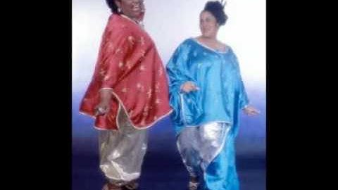 Two Tons O' Fun - Do You Wanna Boogie, Hunh?