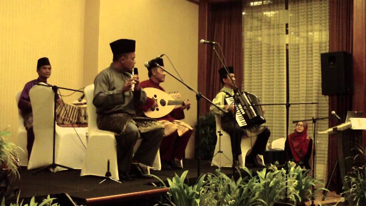 Latarbelakang Anjung Tradisi dan Ghazal Yaladan