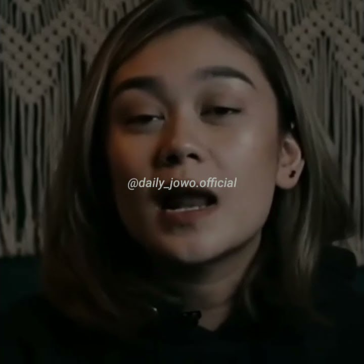 STORY WA ADELLA WULANDARI