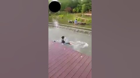I'm gonna push her in the water