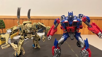 Transformers 2007 Optimus vs. Bonecrusher [Highway Battle] (Transformers Stop Motion)
