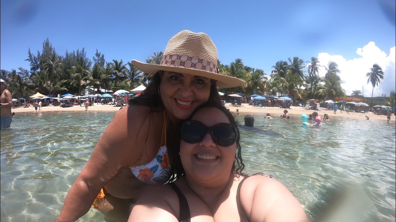 Puerto Rico vlog on the beach (some surfing is involved) 