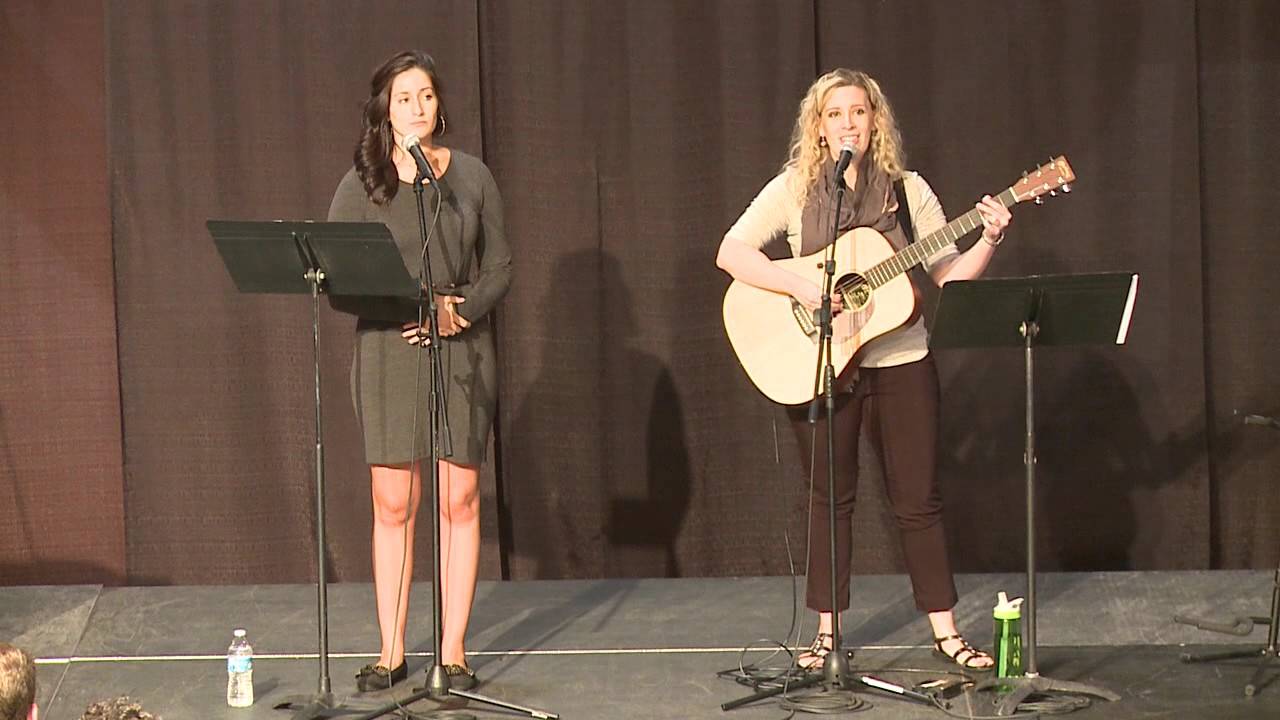 チャペック 時計 Eastern University Chapel / 9-16-15 / Rev. Alexia Salvatierra with the Eastern Dance Ministry