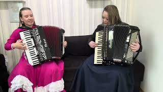 Karina Rozanski e Jucéli Borsoi - Canto Alegretense 