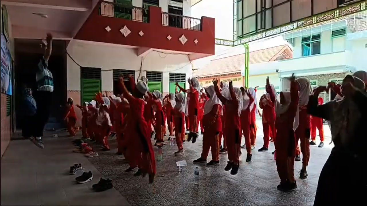 🔴[LIVE] Senam Bersama MI MATHLABUL ULUM
