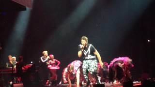 Take That - Underground Machine 1 (Wonderland Live) 20 May 2017